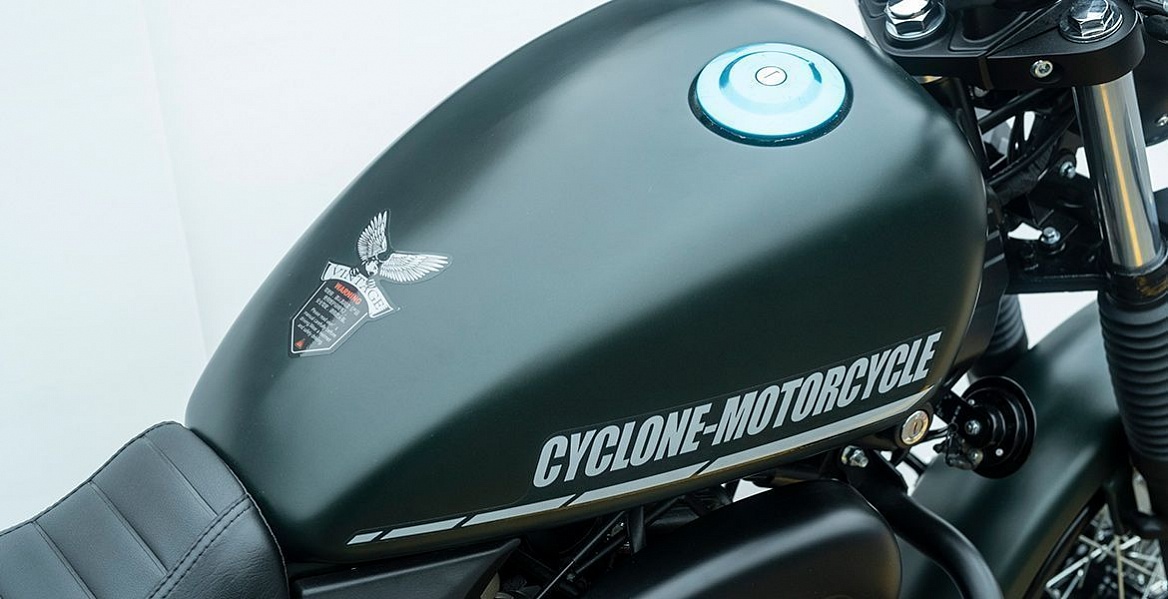 Внешний вид Мотоцикл CYCLONE RA2 (SR250-12С) - 9