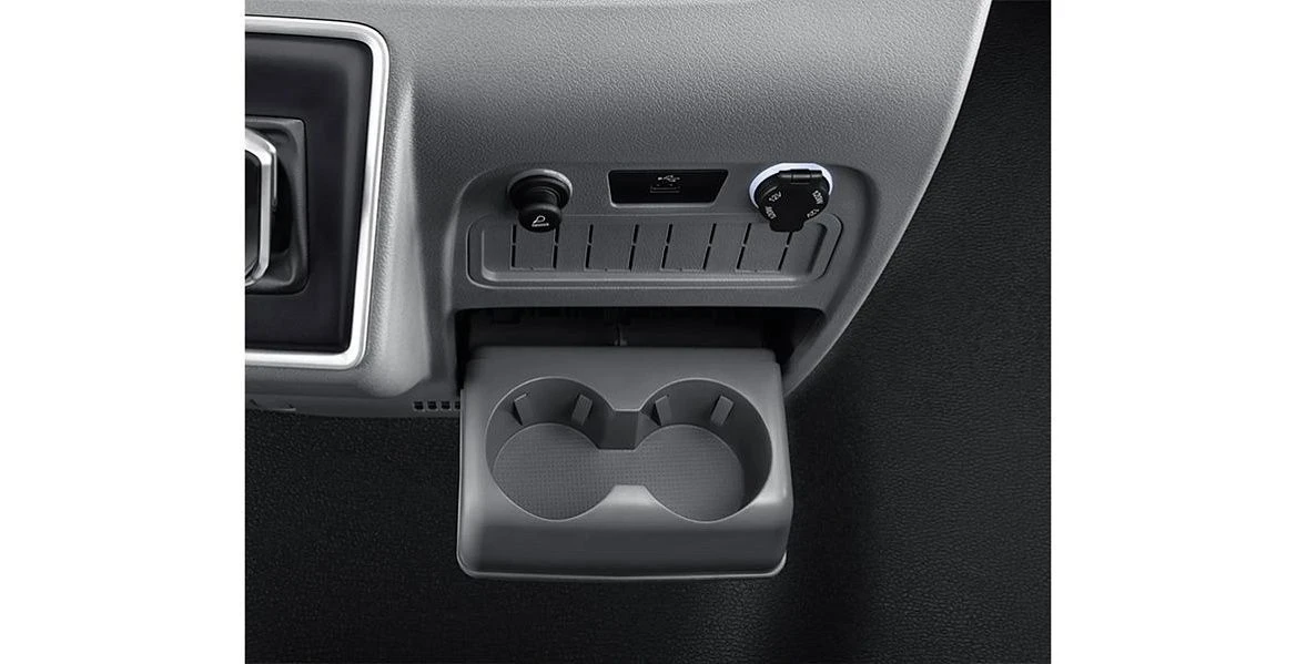 Интерьер SOLLERS SF5 Цельнометаллический фургон - 5