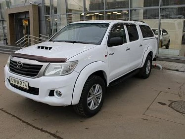 Toyota Hilux 2.5d MT (144 л.с.) 4WD 2013 Г/в. 