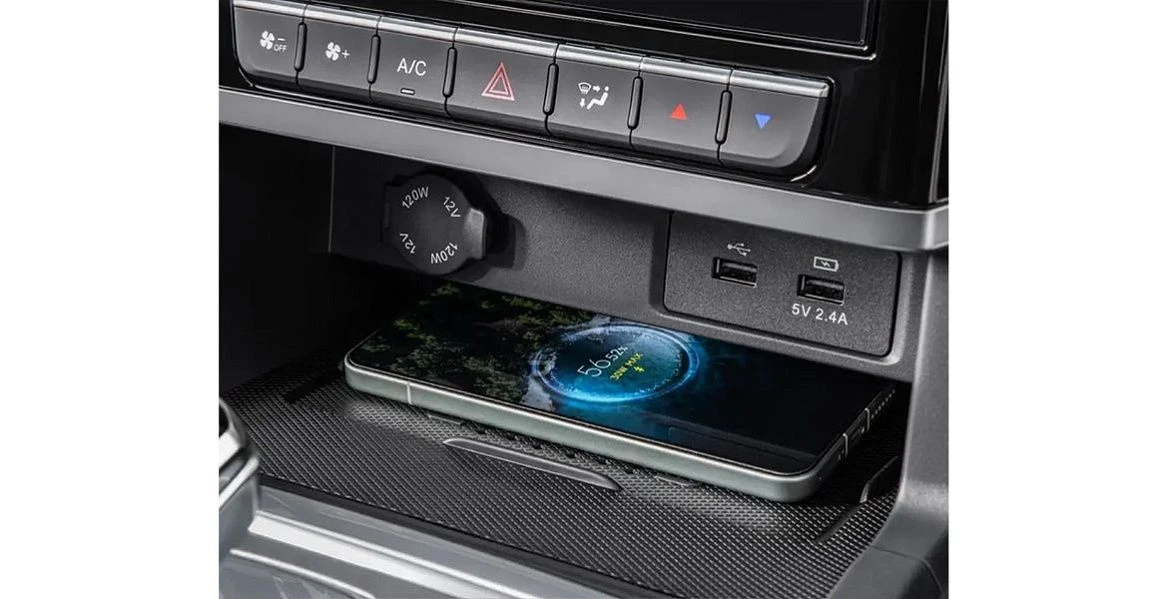 Интерьер SOLLERS ST9 - 7