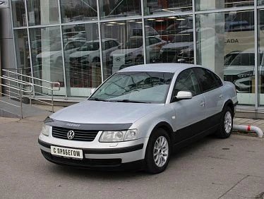 Volkswagen Passat 1.8 MT (125 л.с.) 4WD 1999 Г/в. 