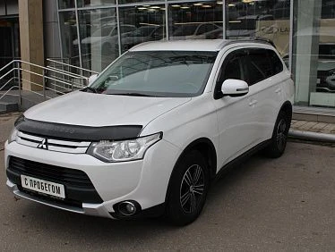 Mitsubishi Outlander 2.4 CVT (167 л.с.) 4WD 2014 Г/в. 