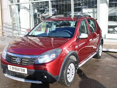 Renault Sandero Stepway 1.6 MT (84 л.с.) 2014 Г/в. 