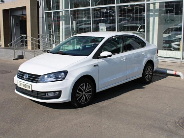 Volkswagen Polo 1.6 AT (110 л.с.) 2016 Г/в. 