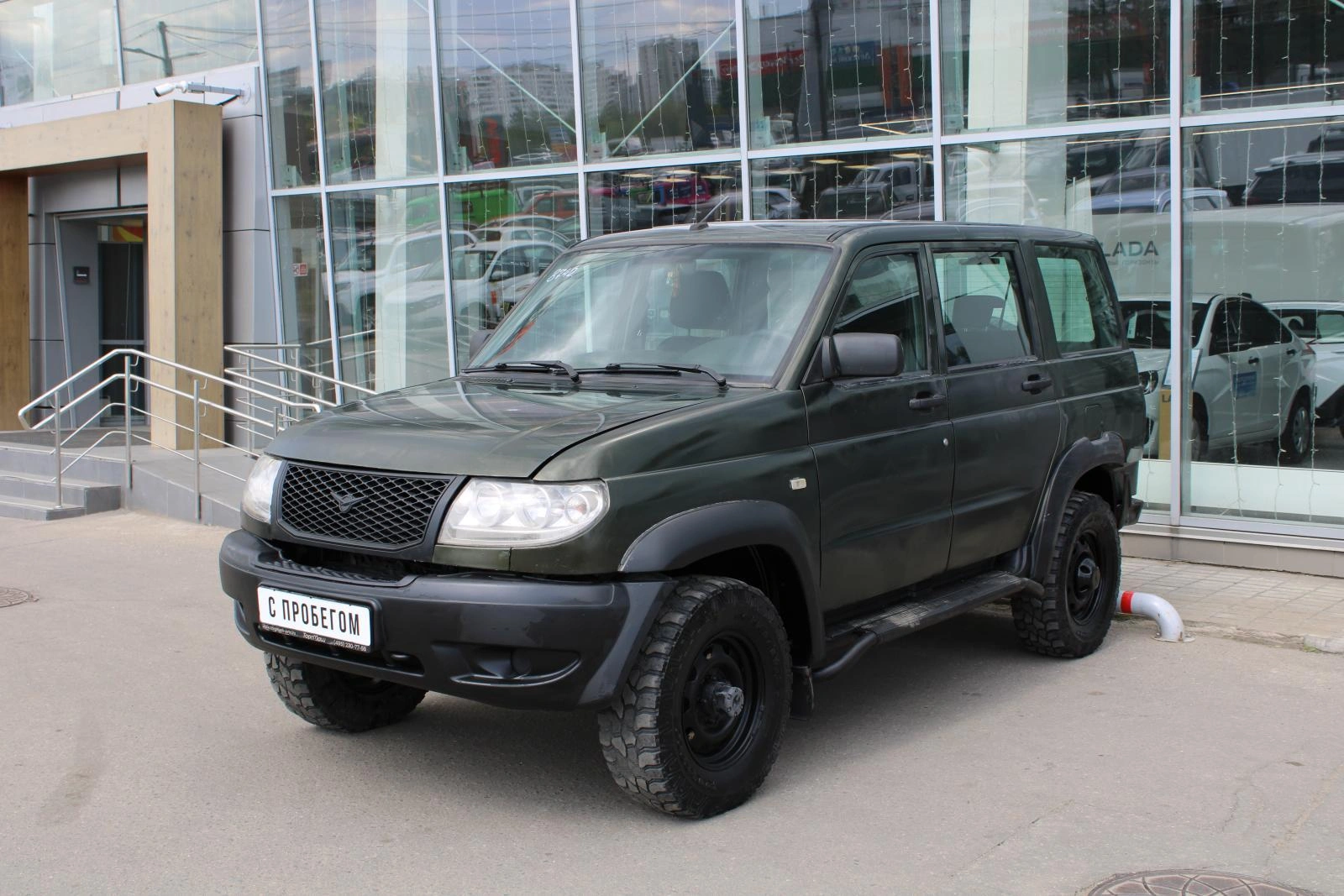 Купить УАЗ Patriot / 2.7 MT (128 л.с.) 4WD / Механическая 148000 км пробег  / зеленый с пробегом